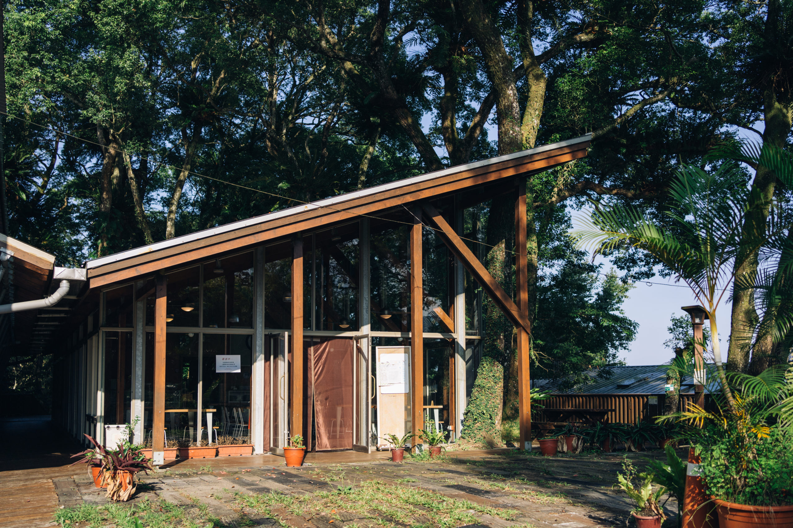 蟬說：鳳凰亭序